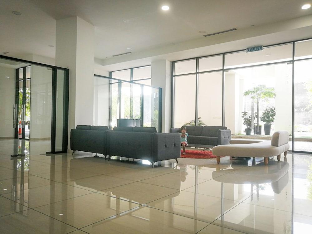 GT Home Encorp Strand Residence Lobby Sitting Area