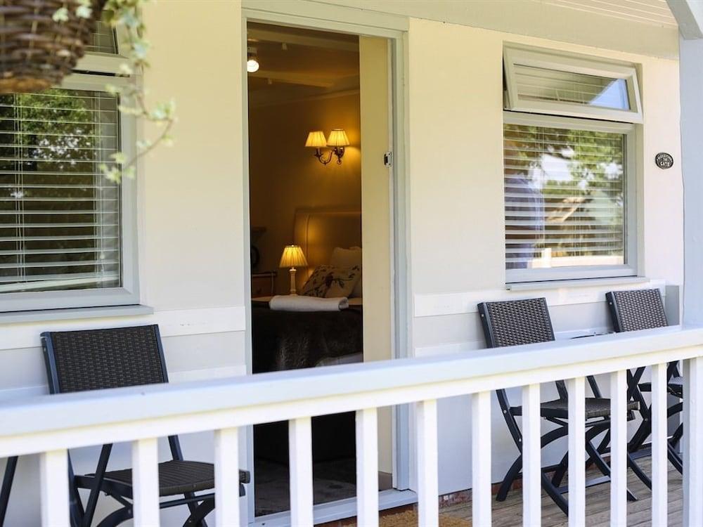 هنلي بوتيك لودجيز