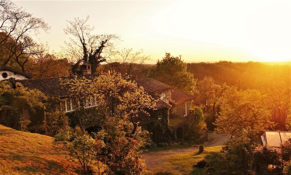 La Traversina - Agriturismo di Charme Property Grounds