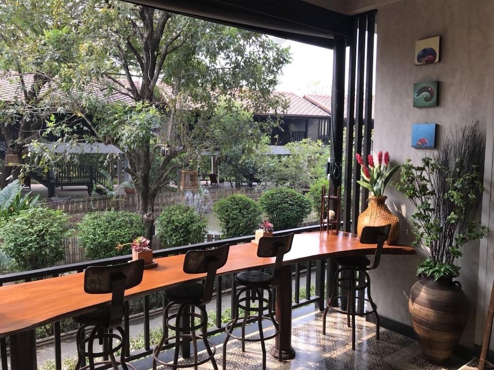 Baan Khung Thara - Ayutthaya Lobby Sitting Area