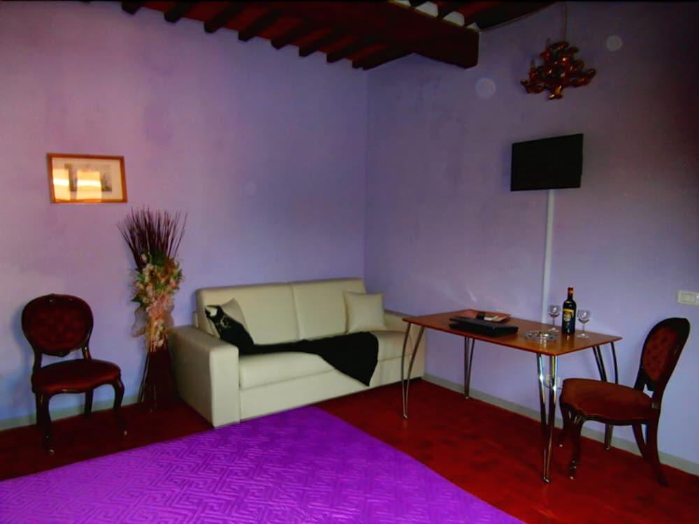 Bed and Breakfast La Torretta Room