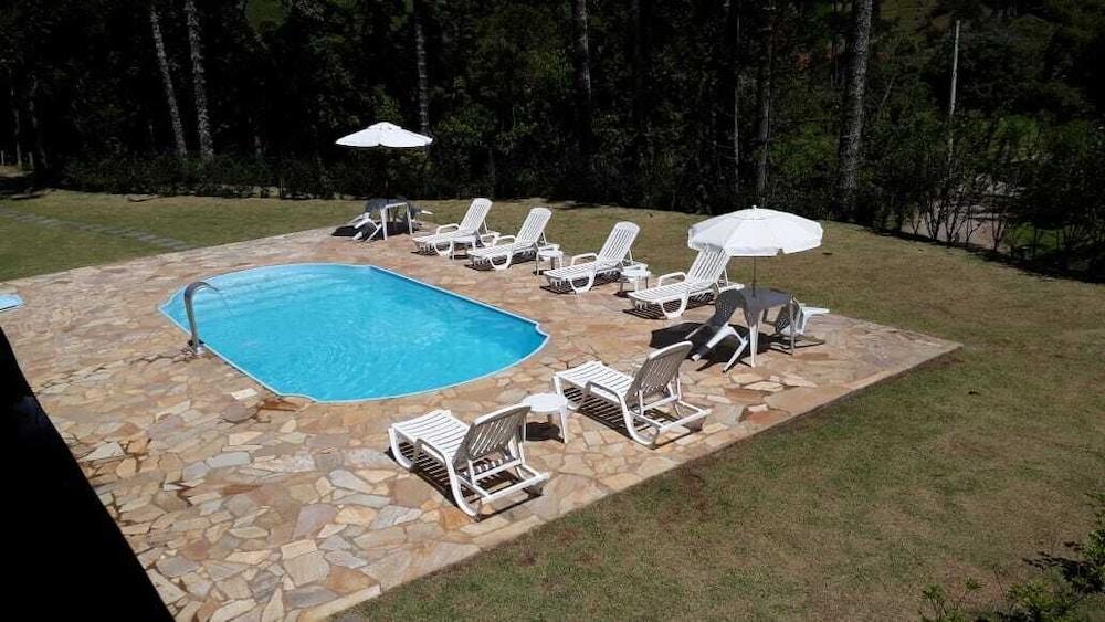 Pousada e Restaurante Recanto do Pico Waterslide