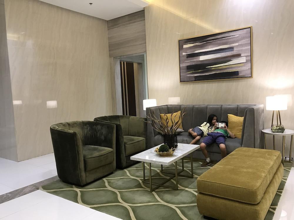 كوندو 101 آت نيو بورت سيتي منطقة الجلوس في الردهة