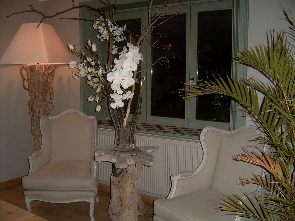 بد آند بريكفاست سيلينتيوم منطقة الجلوس في الردهة