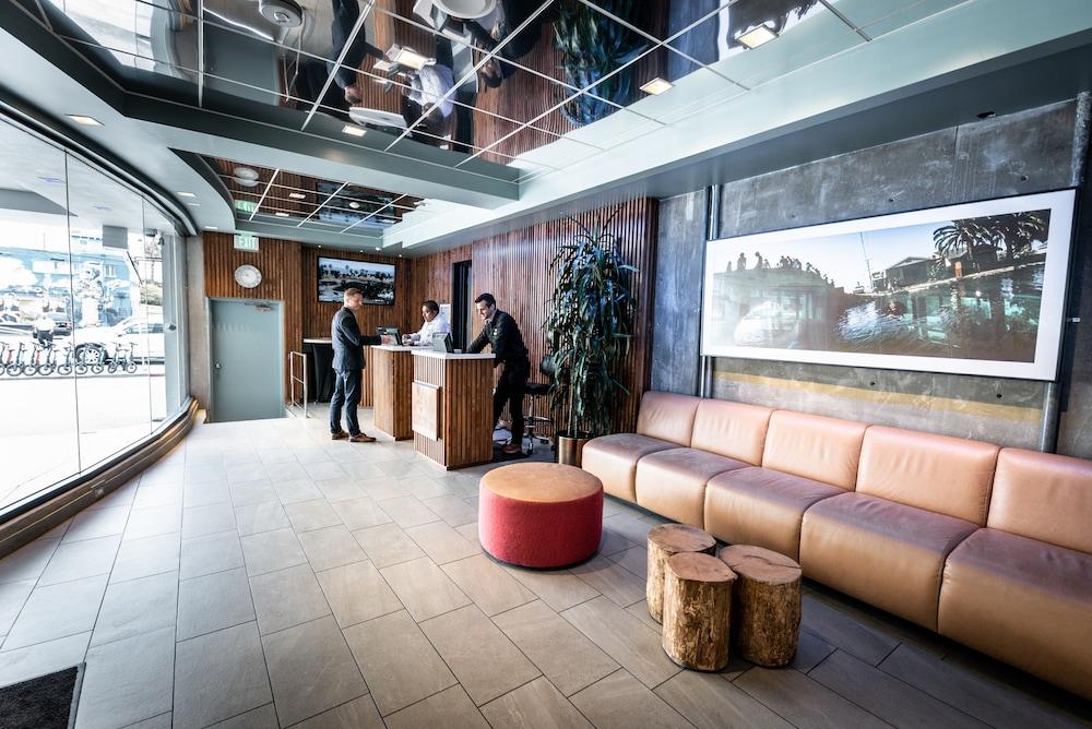 هوتل إروين فينيس بيتش