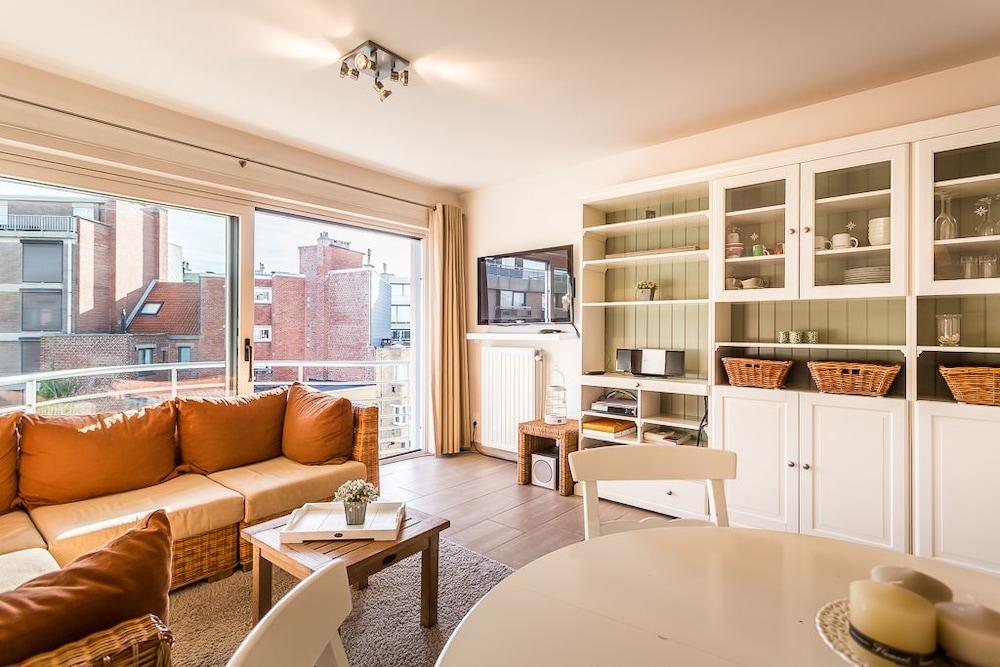 جيستو لوجون 304