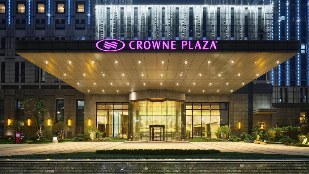 Crowne Plaza Wuhan Development Zone by IHG Exterior