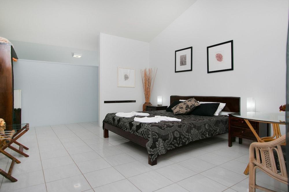 Daintree Wild Zoo & B&B