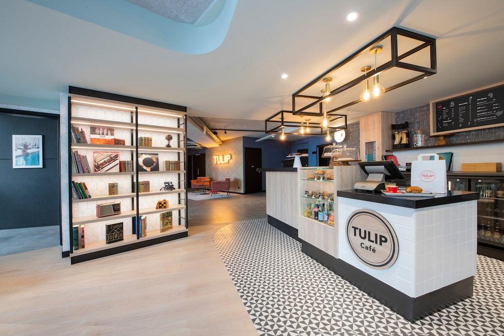 تيوليب ريزيدنسيز جوينفيل لو بون منطقة الاستقبال