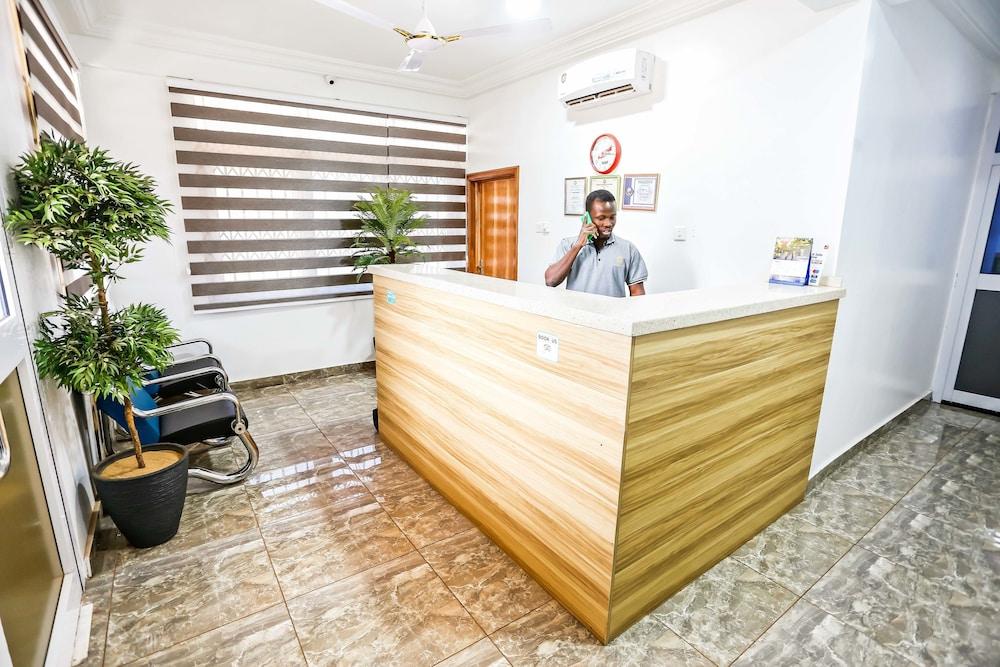 Jeyads Lodge Reception