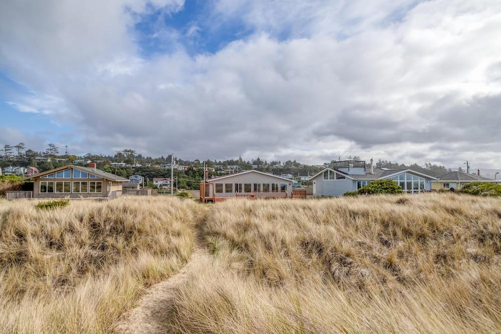 Windsong Hideaway Beach