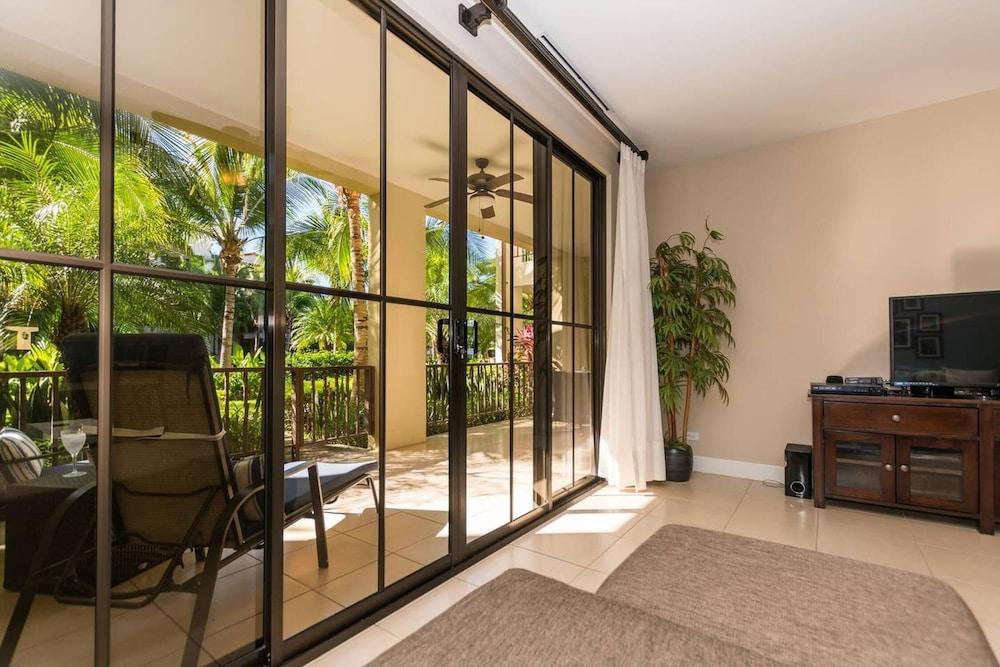 Swank Artsy Ground Floor Unit in Front of the Pool in Playas del Coco