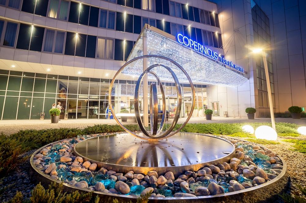 كوبرنيكوس تورون هوتل