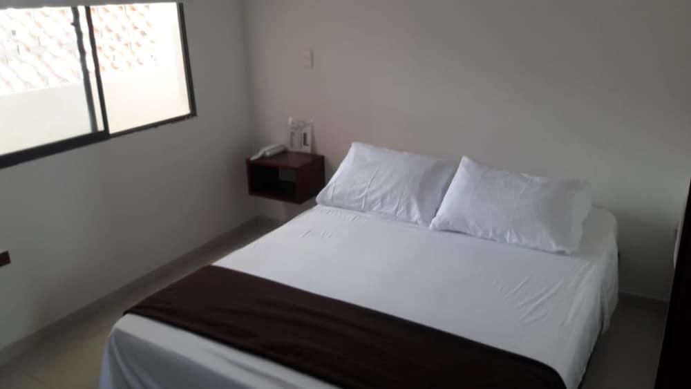 Hotel Don Luis Featured Image