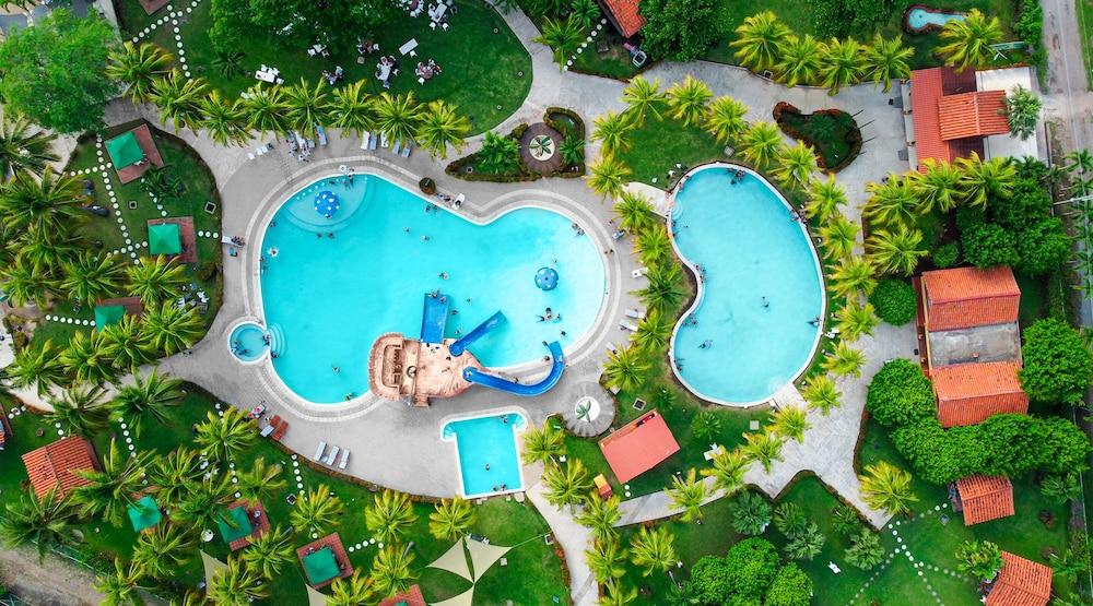 Las Veraneras Villas & Resort