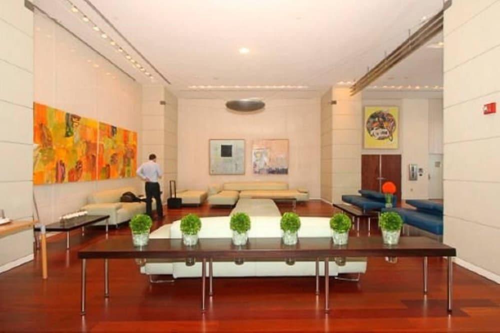 Ocean Million Dollar View Studio + Balcony #3 Lobby