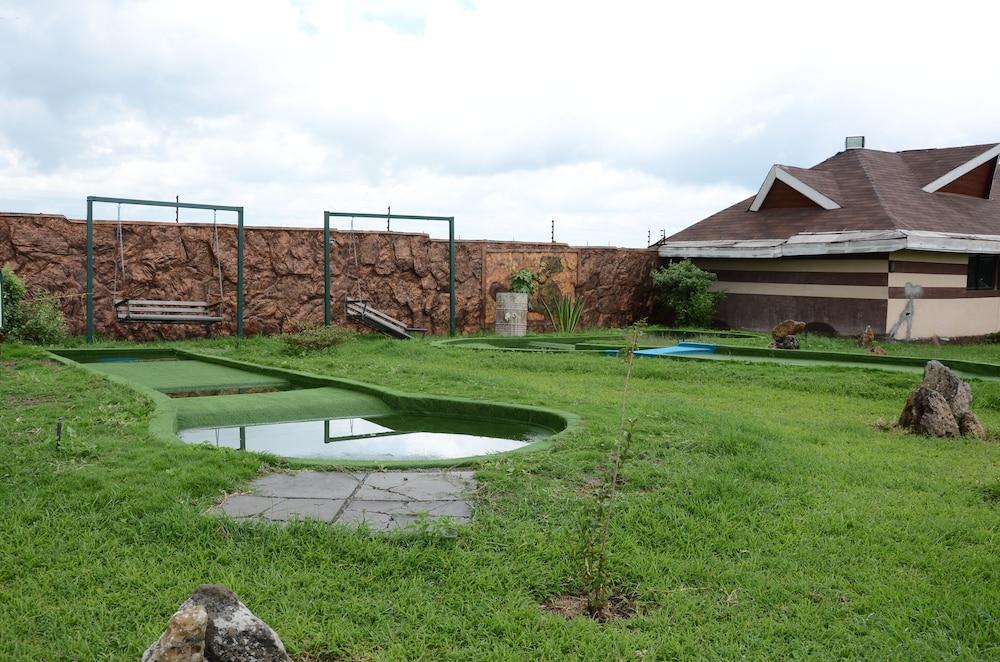 Galaxy Resort and Lounge Property Grounds