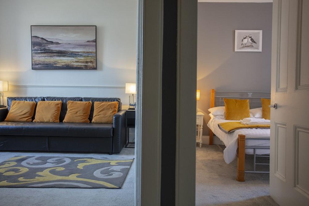 Hebridean Way Living Area