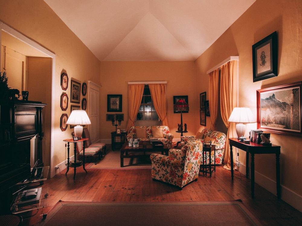 هوتل رورال كاساماريلا داخلي