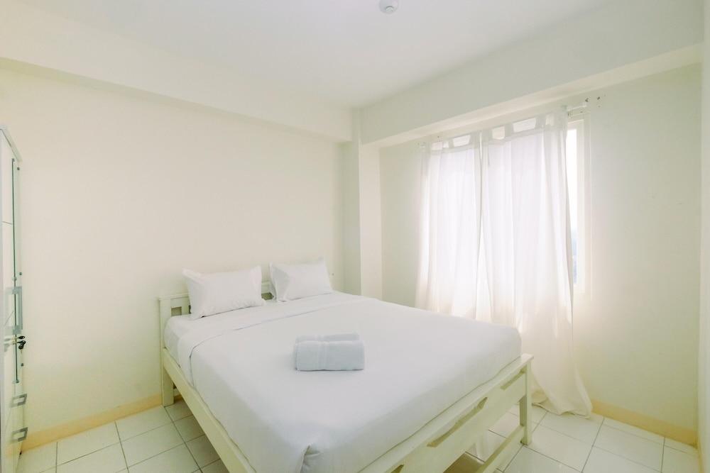 Best Location 2Br Apartment At Podomoro Golf View With Modern Design By Travelio Featured Image