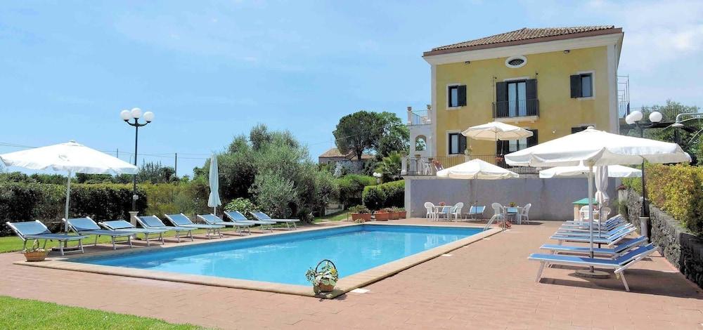 فيلا شياري مودو