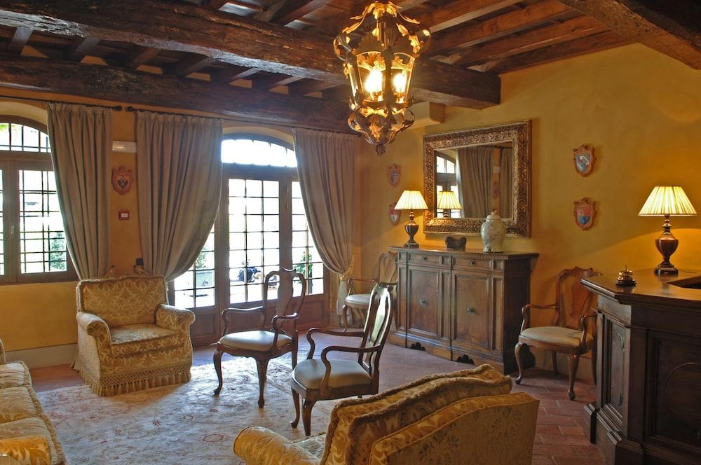 Hotel Residenza Torre di San Martino