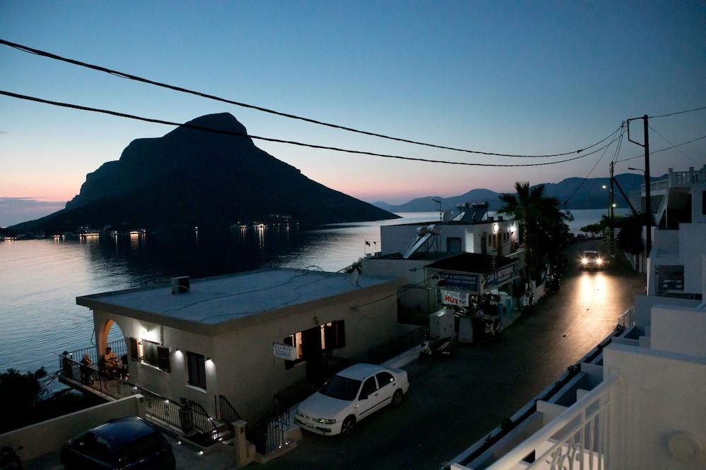 Hyperion Hotel Kalymnos Exterior