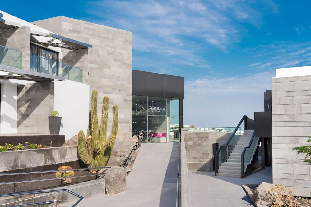 لا إيسلا يه إل مار هوتل بوتيك - للبالغين فقط المنطقة المحيطة بالمنشأة