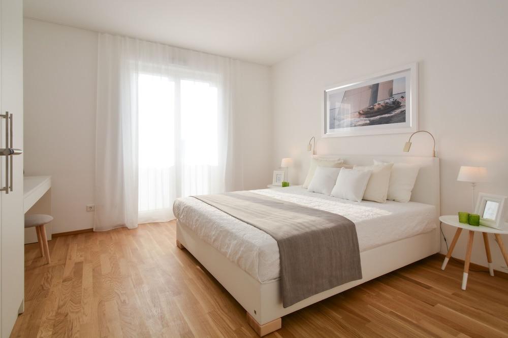 Lunas Appartements in Essen Room