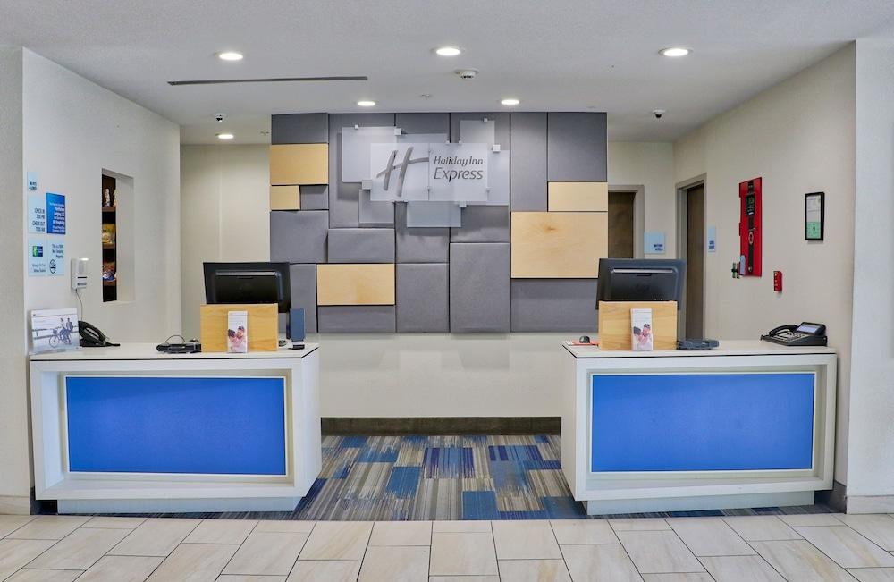 Holiday Inn Express Slidell by IHG Reception