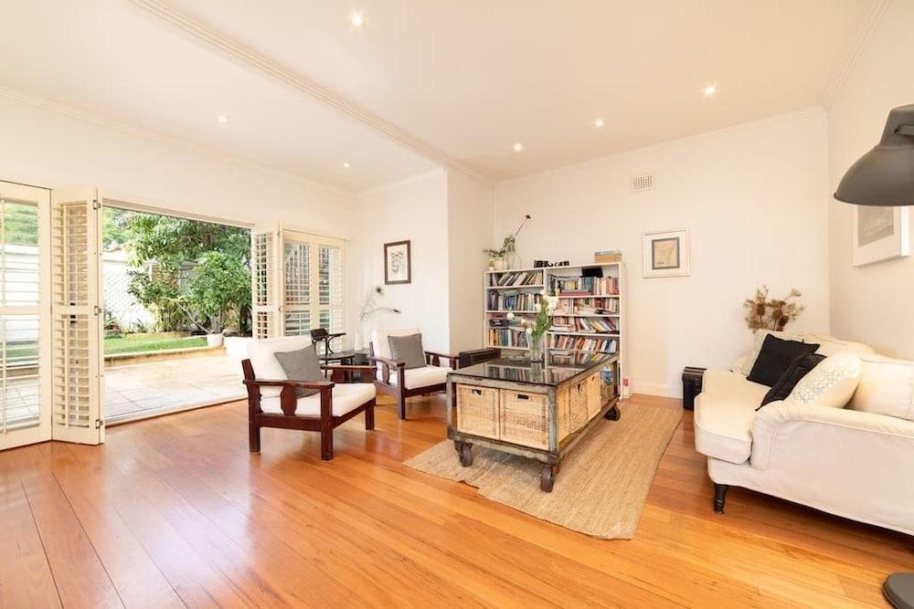 واندرفول فاميلي هوم إتش 406