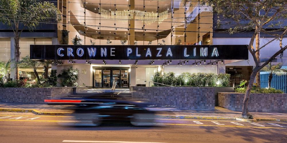 كراون بلازا ليم ا باي آيتش جي المنطقة الخارجية