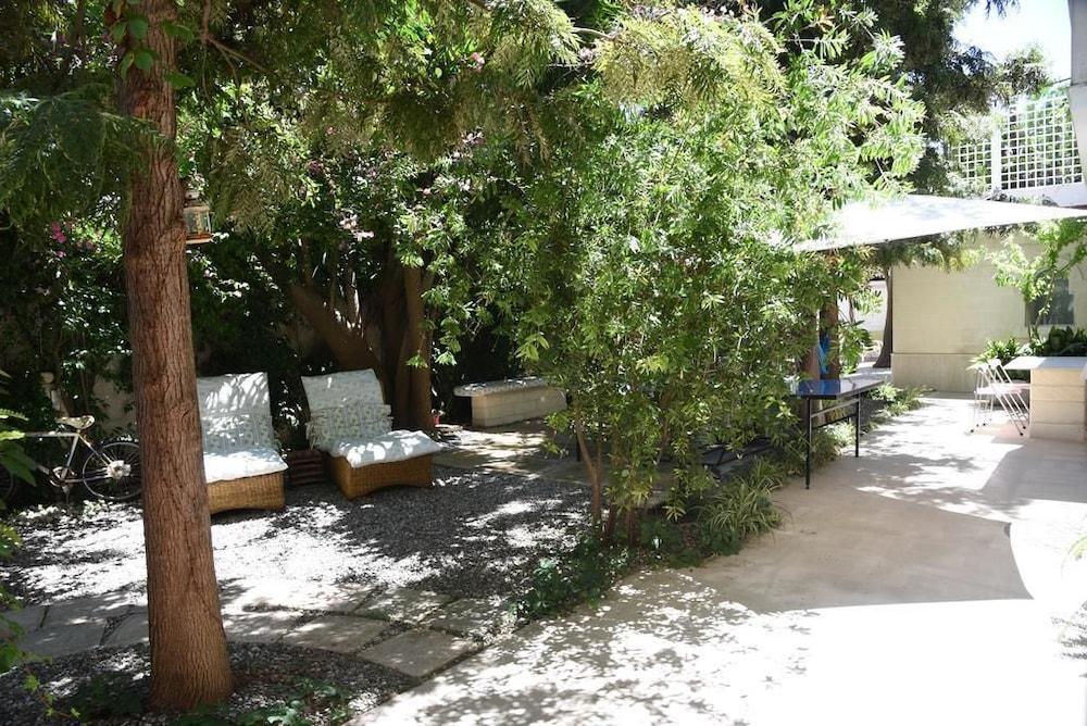 بد آند بريكفاست أل فيكيو غيليتشيني المنطقة الخارجية