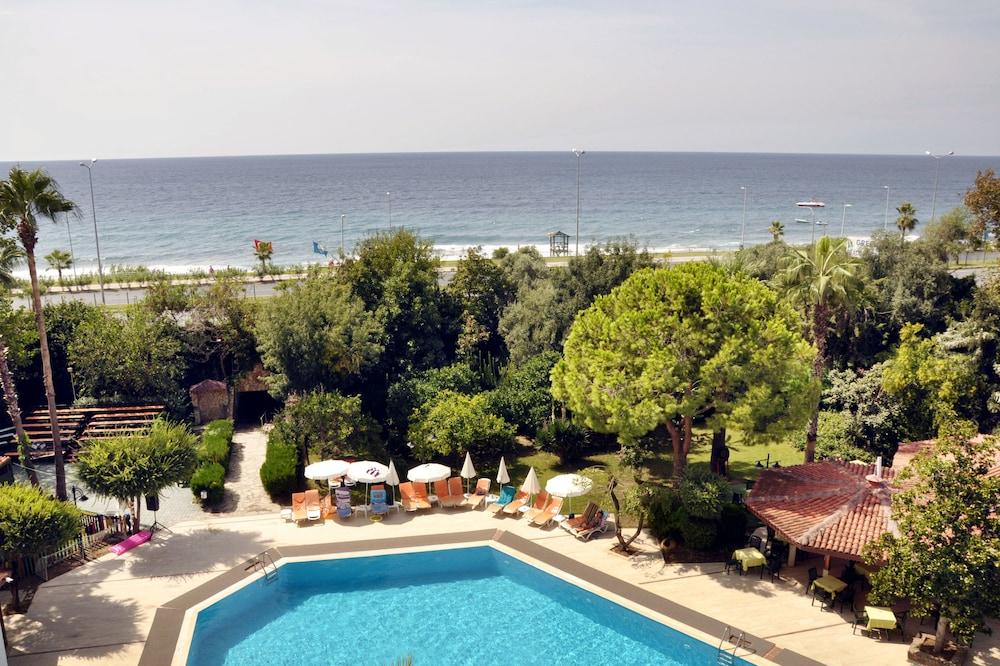 غرين بيس هوتل - شامل جميع الخدمات الصورة الأساسية