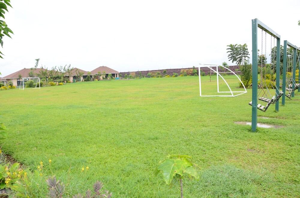 Galaxy Resort and Lounge Property Grounds