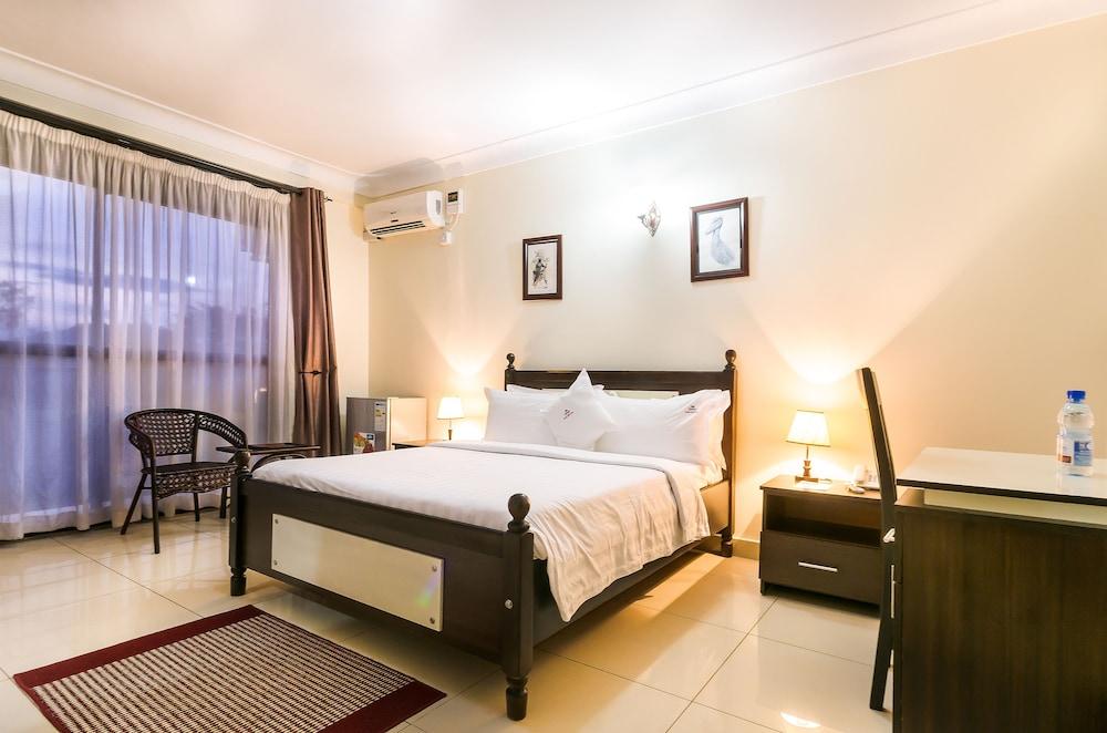 Marie's Royale Hotel