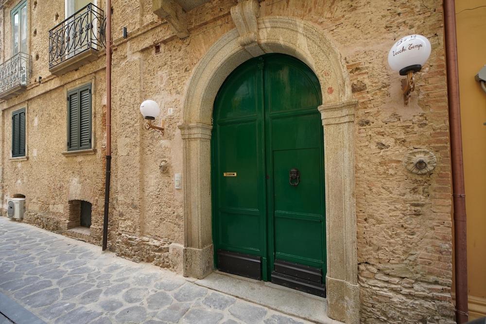 Residenza Vecchi Tempi Featured Image