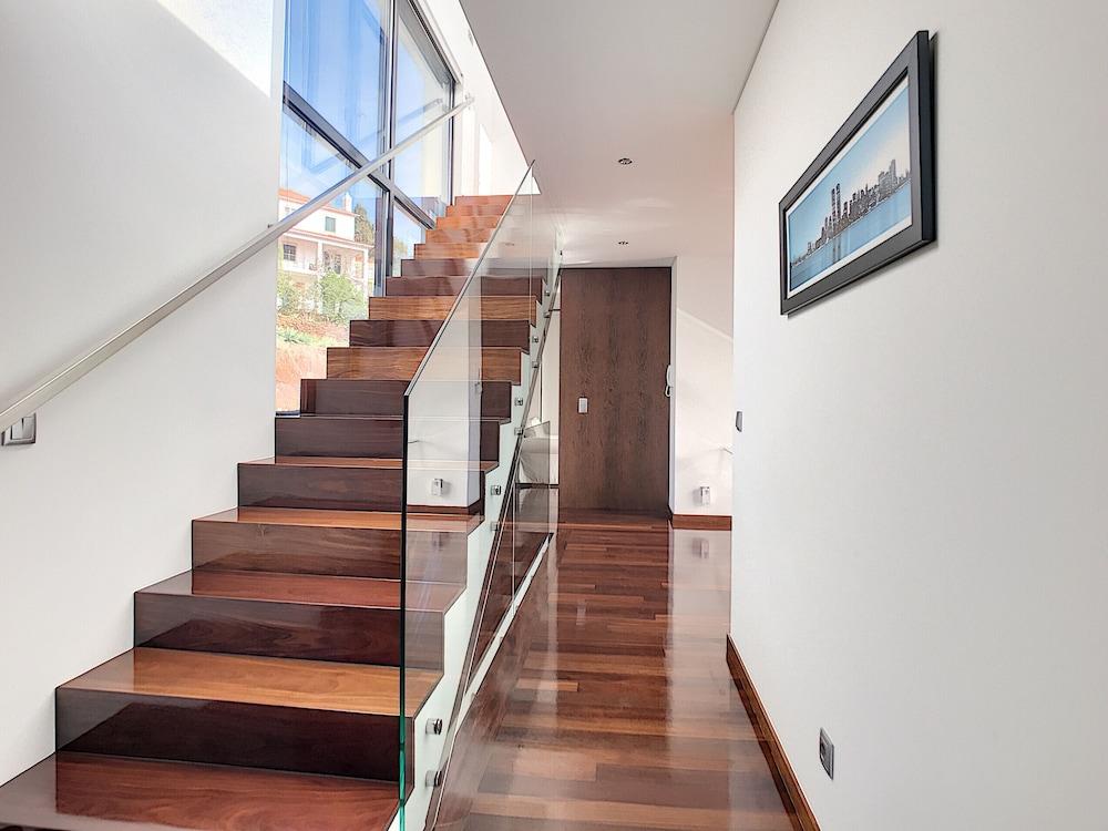 Villa Ocean Sight by MHM Interior