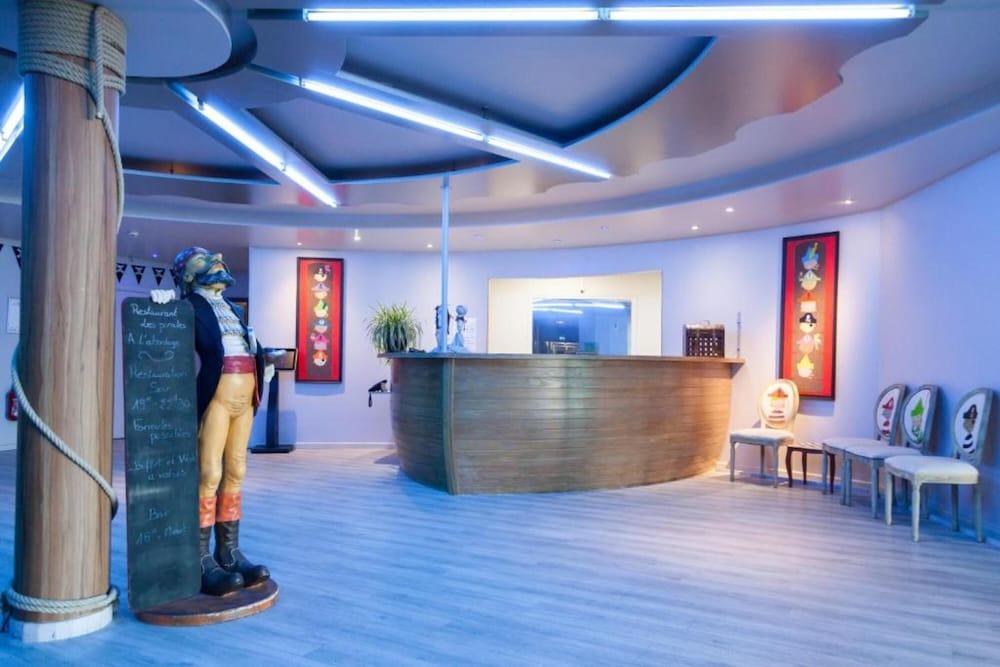 Hôtel du Parc Pirates Lobby
