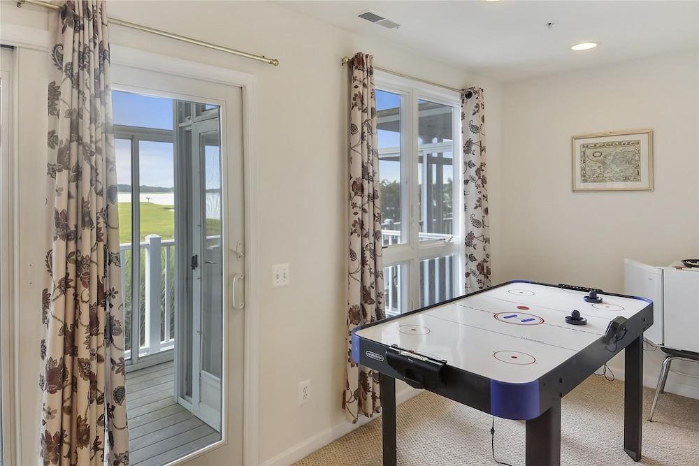 Villas at Beach Cove Unit #9 by Long & Foster Interior