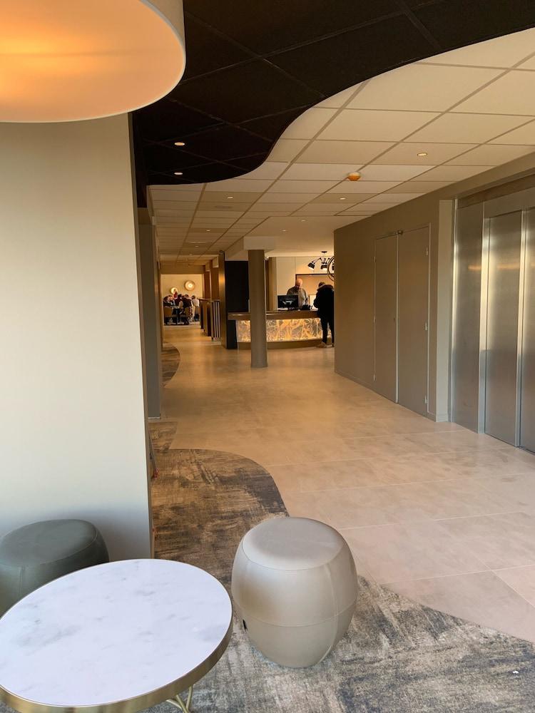 بريت هوتل أورلينز سانت جين دو بريا - لو أنتاريس منطقة الجلوس في الردهة