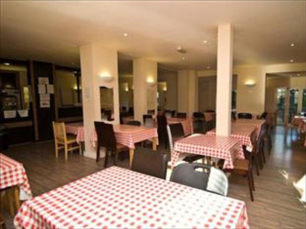 جلوستر هوتل