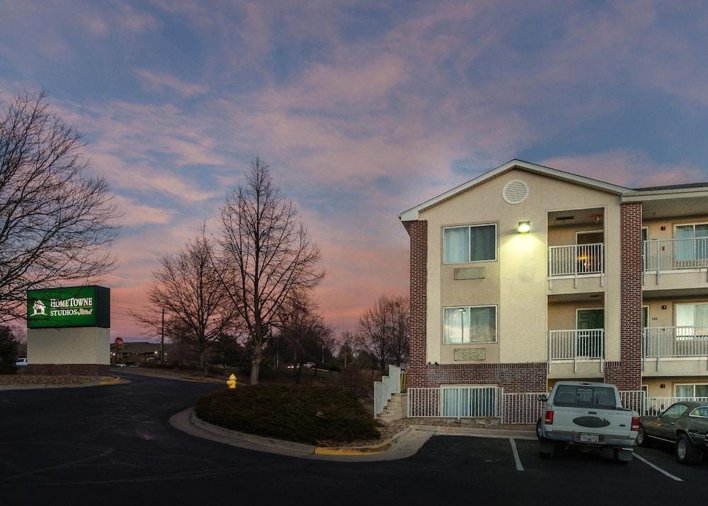 هوم تاون ستوديوز باي رد روف دنفر - ثورنتن المنطقة الخارجية