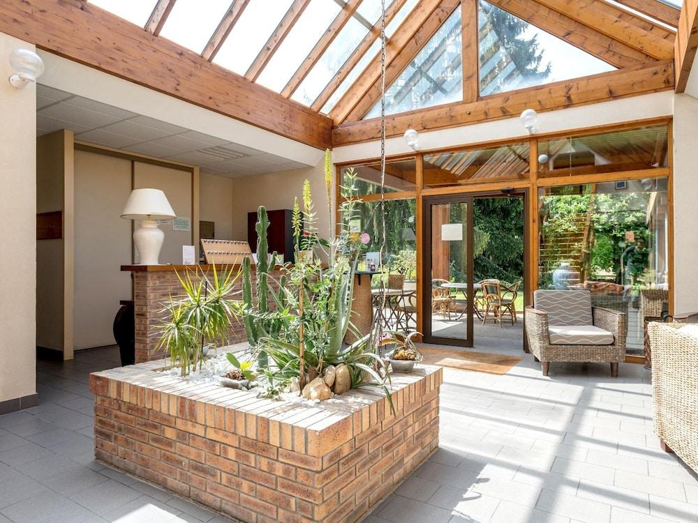 أوتل ريستورانت شيه نو