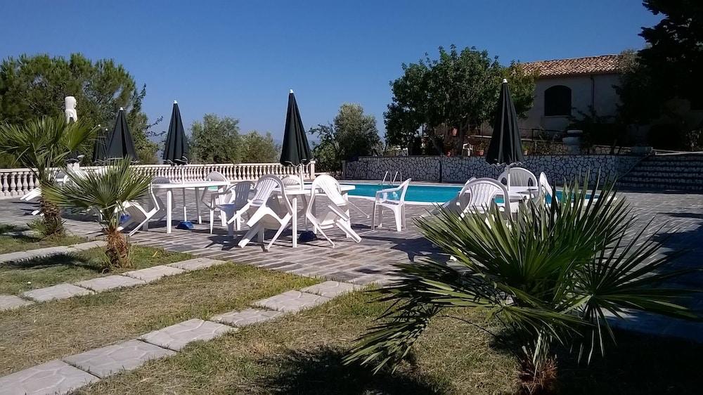 Agriturismo Vemi Property Grounds
