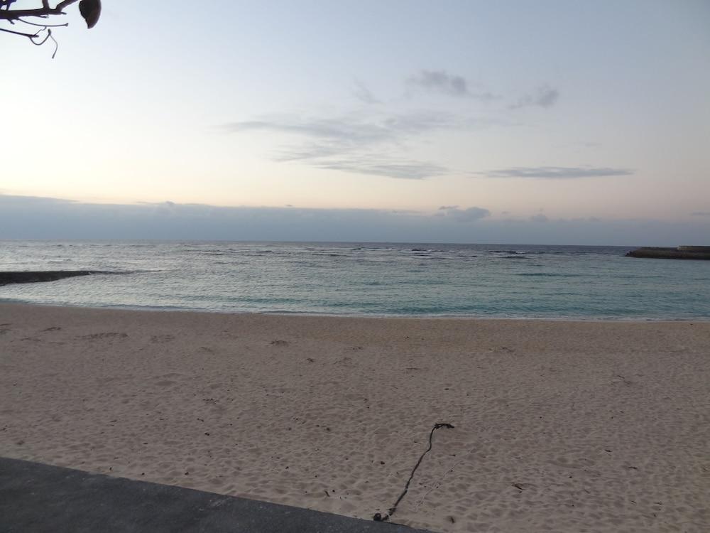 Weekly Harbor View Mansion Ginowan Beach