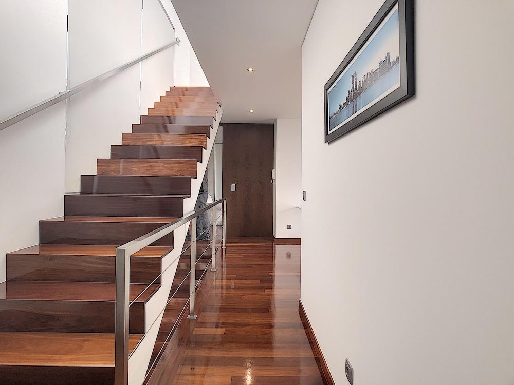 Villa Ocean Sight by MHM Interior