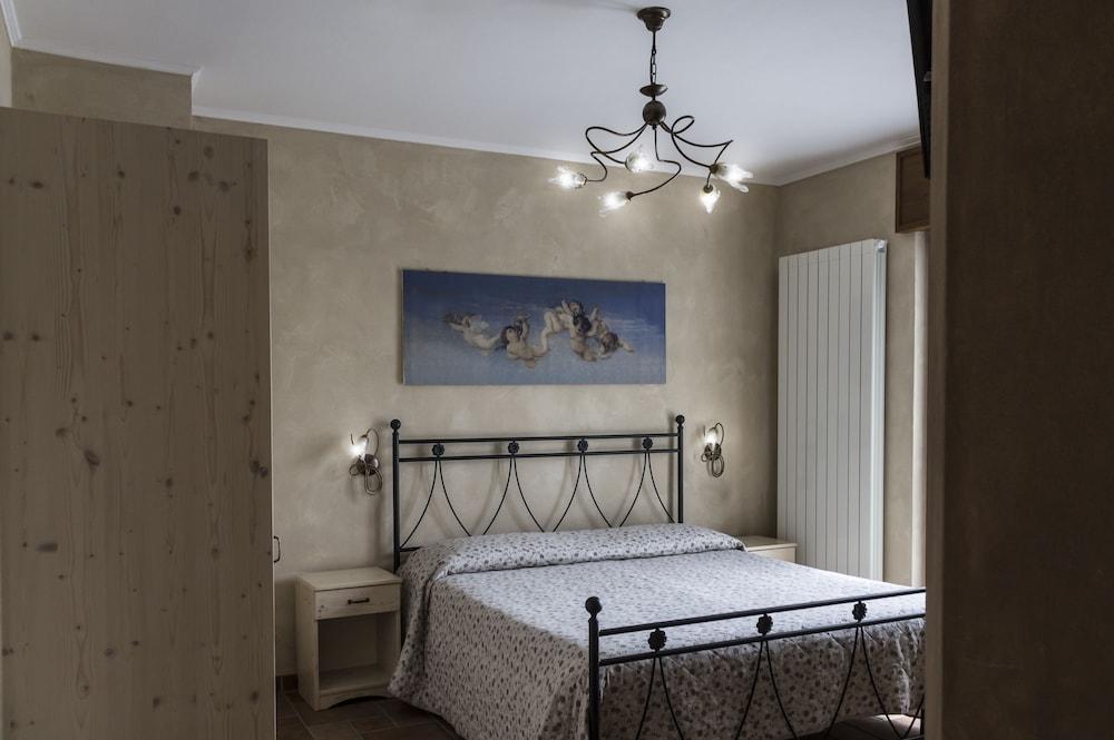 بيد آند بريكفاست Il جيرو غرفة