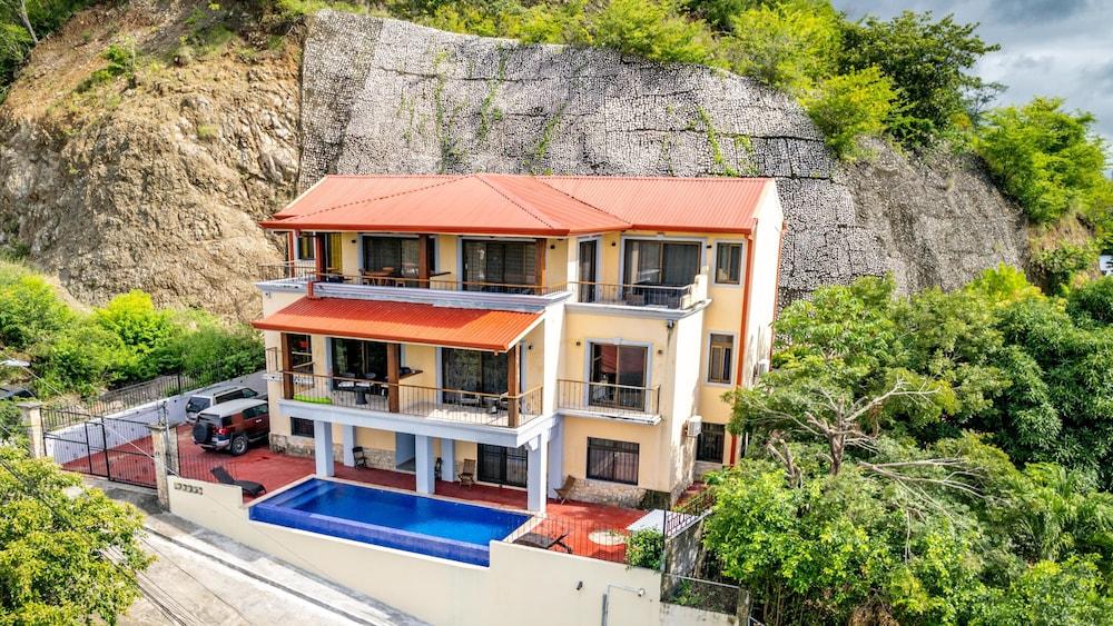 2BD Condo With Pool and Scenic Ocean View in Flamingo Exterior