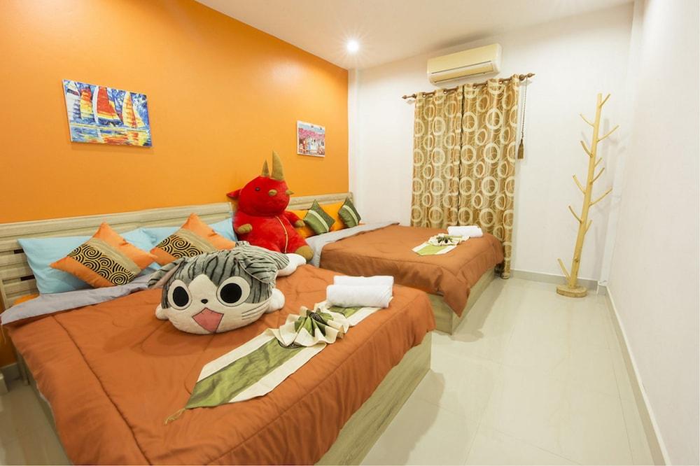 Baan Jing Jai HuaHin Pool Villa Room